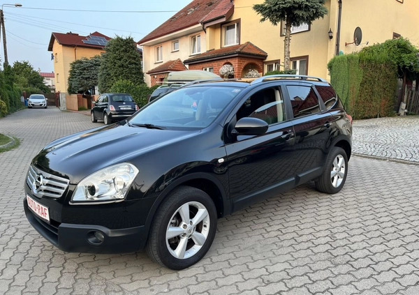 Nissan Qashqai+2 cena 29900 przebieg: 215000, rok produkcji 2009 z Sandomierz małe 232